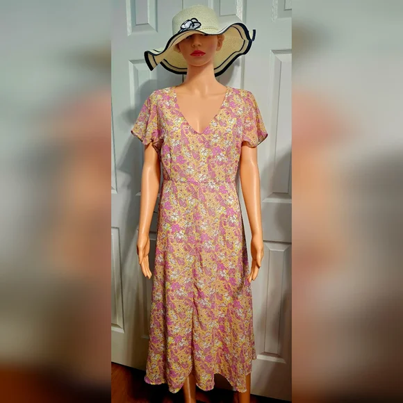 Sincerly Jules | Dresses | Sincerely Jules Floral Short Flutter Sleeves  Cottagecore Midi Dress Sz L | Poshmark